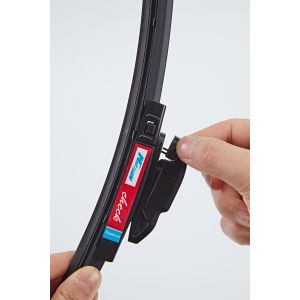 18 Inches Front Windshield Wiper Wiping Performance Durable and Long-lasting for