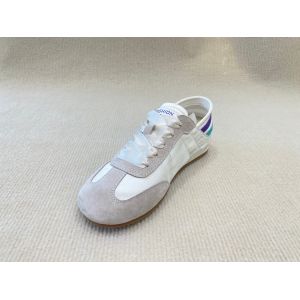 Women flat satin sneakers with color bars and breathable with lace shoelace
