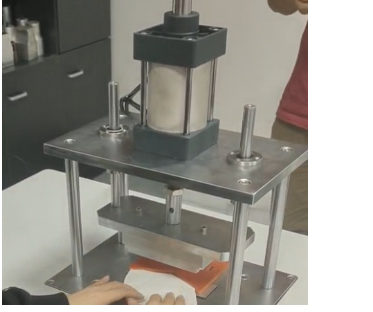 Ultrasonic N95 Masks Making Machine Mask edge banding machine for surgical masks