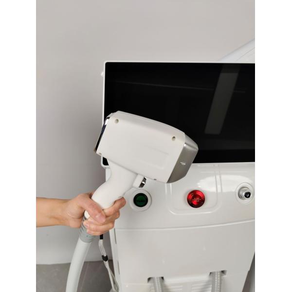 20 Million Shots Diode Laser Hair Removal Machine With Variable Wavelengths And Cooling Technology