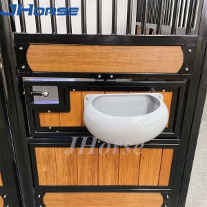 Robust Steel Horse Stables With Modular Welded Structure Length 3m-4.2m