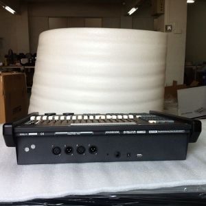 Computer Control Dmx Light Board Controller 32 - 64 Units For Night Club / KTV