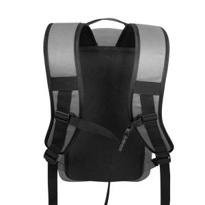 Comfortable Waterproof Hiking Backpack 25L For Beach Swimming Fishing