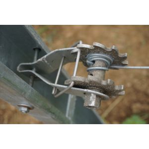 H Hole Type 8FT Length Vine Plant Support Pole , Vineyard Fence Posts Silver