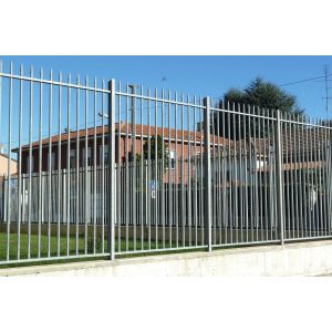 Cheap hot dipped galvanized and PVC powder coated aluminium fence or Garrison fence for Garden for sale