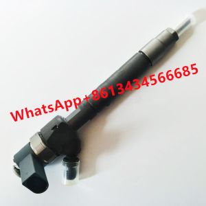6110701687 Diesel Injector For Mercedes Benz Sprinter 0445110189 0445110190