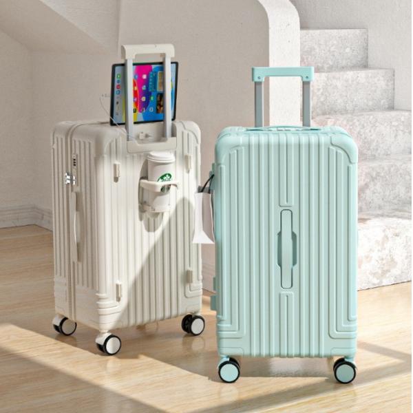 Zipper Closure Lightweight Multifunctional Anti-scratch Waterproof Suitcase with