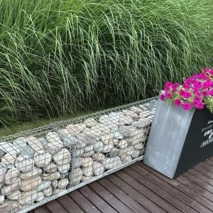 China Manufacture Welded Gabion Planter Box with Aperture 100x100mm and Fence Wire Rock on sale