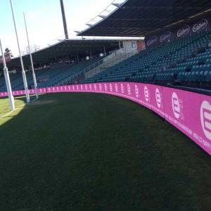 Sports Stadium Perimeter LED Display P10 Full Color 960*960mm Screen Dimension