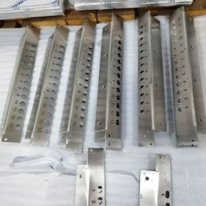 High Precise Stainless Steel Bending Parts Black Plated 1mm Customizable