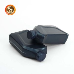 500ml PE Thickened Engine Oil Bottle Antifreeze Lubricant Plastic Bottle