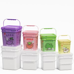 Factory Wholesale Food Safe IML Customized Sealed Empty Plastic Square Buckets