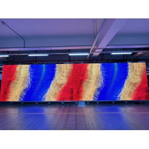 Fixed Installation Iron Box LED Video Wall HD P2.5 Indoor LED Display Screen SMD