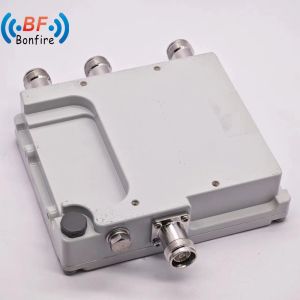 Twin Diplexer 1710-1880 1920-2170 2300-2400 2500-2700MHz Triplexer with Aisg