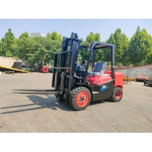 3.5 Ton Powerful Diesel Forklift Superior Load Capacity High Efficiency