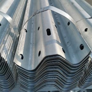 Highway Guardrail Steel Guard Rail with AASHTO M-180 Standard and Galvanized
