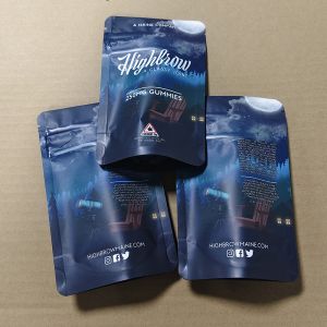 ​Forest Nightscape Child-Resistant Pouch ISO 8317 & EN 14375 Certified REACH /