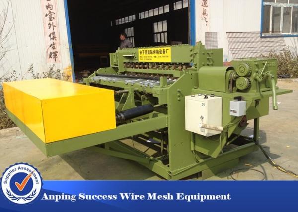 Quality Automatic Welded Wire Mesh Machine Adopts Electrical Synchronous Control Technique wholesale