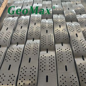China BLACK HDPE GEOCELL 120MM HEIGHT 330MM WELDING SPACE FOR ACCESS WAYS  LOW-IMPACT INDUSTRIAL AREAS on sale