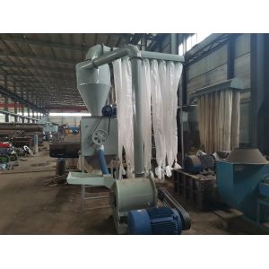 Three Phase 800kg/H Impact Pulverizer Machine For Powder Spices