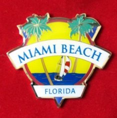 Cheap Custom engraved metal gold / silver / nickel Lapel Pin badge for sale