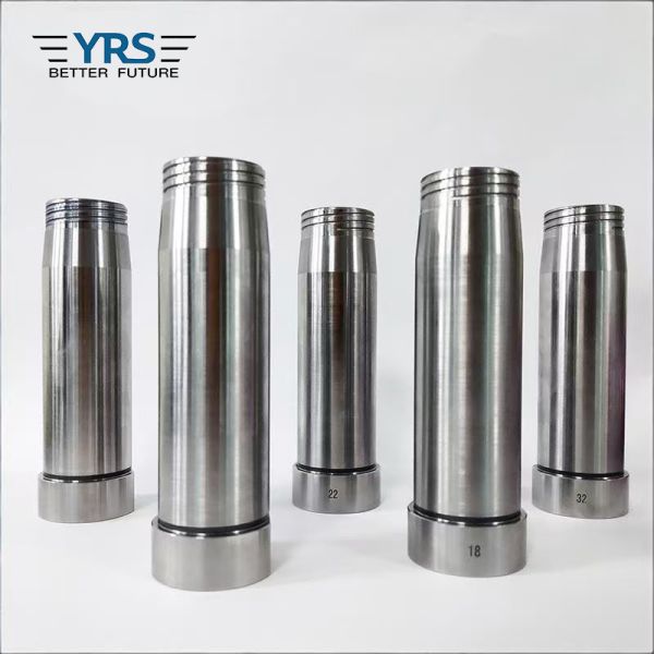 SKD61 Practical Ejector Pins And Sleeves , Multiscene Injection Molded Plastic