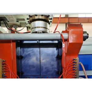 Pallet Robot Plastic Extrusion Blow Moulding Machine 160l Bottle Water Blowing