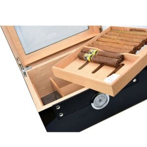 Luxury Piano Lacquer Cigar Humidor with High-Gloss Finish and Humidity Display
