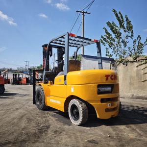 TCM 5-Ton Used Diesel Forklift with Efficient Fuel Consumption and 3-Meter Lift