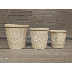 Indoor Hotel Garden Home Reinforced Clay Planter With Drainage Holes And Built