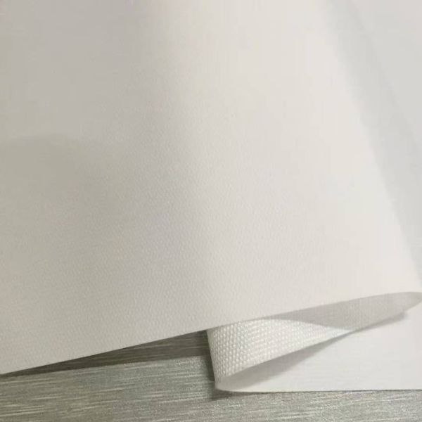 Rectangle Vinyl Sticker Roll Featuring Permanent Adhesive and Silk Screen