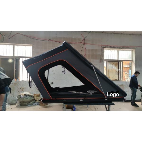 Larger Space Overland Car Rooftop Tent Vehicle Roof Tent With LED Strip Light Skyview Window