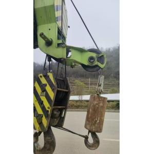 ZOOMLION 100V6-1 100T Truck Crane with 60.5 Meters Boom 4-Axle Heavy Lifter and