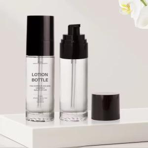 Clear Glass Cosmetic Bottles Eco Friendly Lotion Pump Bottles Customized