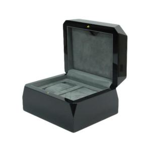 Cheap Black Watch Storage Case Wooden Watch Case Box Glossy With Velvet Lining Custom Size for sale