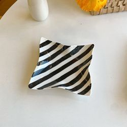 Luxury Nordic Style Ceramic Plates , Bohemian Plate Set For Restaurant