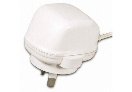 Quality 6w White Wall rechargeable Lithium battery Linear Power Adapter with CE / ROHS wholesale