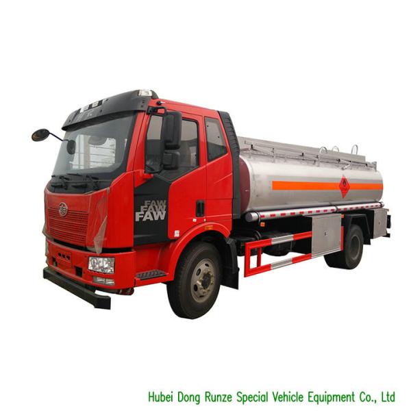 Quality FAW 9CBM Petroleum Oil Tanker Truck For Transport With 3 Persons Seater wholesale
