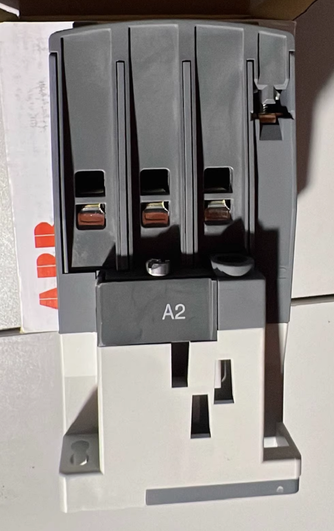 AX40-30-10 ABB Ac contactor Efficient reliable low-voltage control solutions