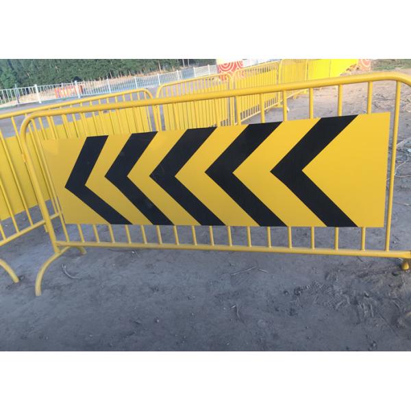 Quality U / Flat Base Crowd Control Barriers Reflective Band For Show Direction wholesale