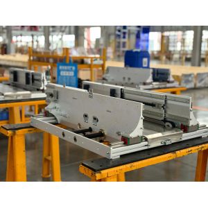 1400 X 1400 X 1500MM Pallet Telescopic Fork Pallet Lifting Forks 50m/Min