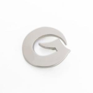 G Shape Custom Metal Lapel Pin Logo Zinc Alloy Die Casted Silver Plated