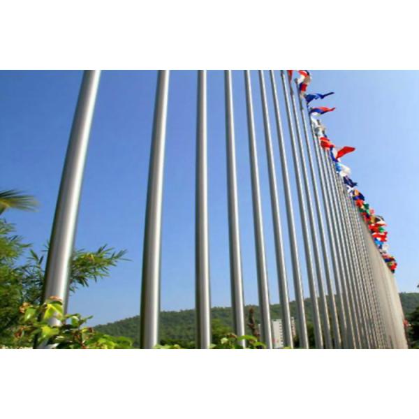 Various Shape Stainless Steel Flag Pole For City Squares / Customs Terminals /