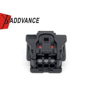 6 Pin 6189-7428 82824-78020 Car Door Handle Wire Socket Reversing Camera Harness