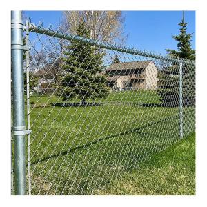 Galvanized Steel Diamond Hole Cyclone Wire Fence Chain Link Fence Rolls at