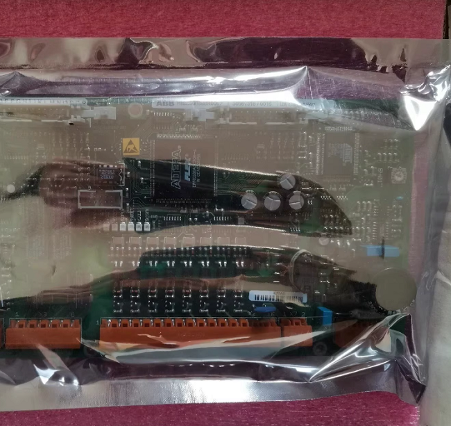UAC389AE02 HIEE300888R0002 ABB High-performance AC 800M controller CPU module