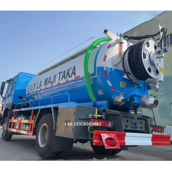HOWO 4x2 Driver 10000L Sewage Suction Truck with Vacuum Pump for Sucking Waste Water Vacuum Sewer Tanker Suction Truck