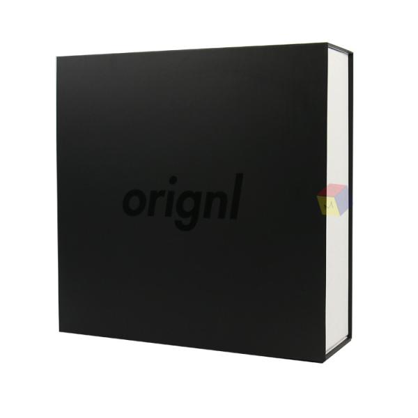 Customised Apparel Packaging Box Rigid Cardboard Luxury Apparel Packaging