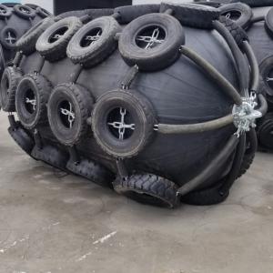 China Ship Bumpers Air Tightness Rubber Floating Pneumatic Rubber Fender on sale