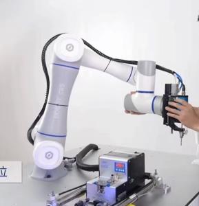 Cheap 6 Axis Collaborative Robotic Handling Systems With 10kg Payload Reach 1300mm for sale